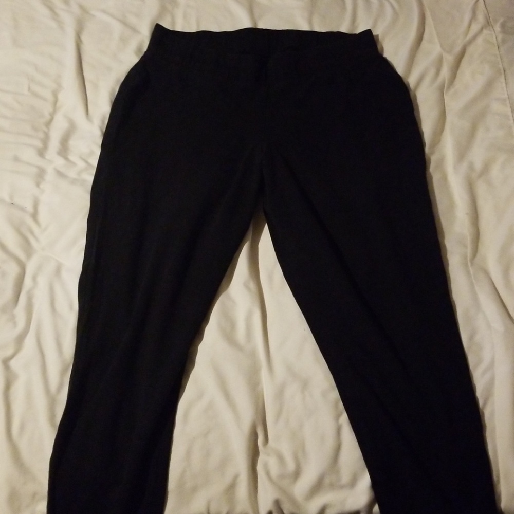 GUC TORRID LEGGINGS